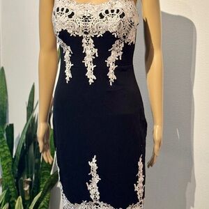 Haute Monde Black and White Spaghetti Strap Sheath Dress